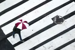 Thunderstorms and 35 mph wind gusts are heading to NYC area, forecasters say